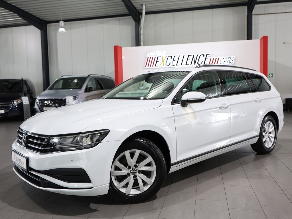Volkswagen PASSAT VARIANT 2024 г. Белый, пробег 56000 км