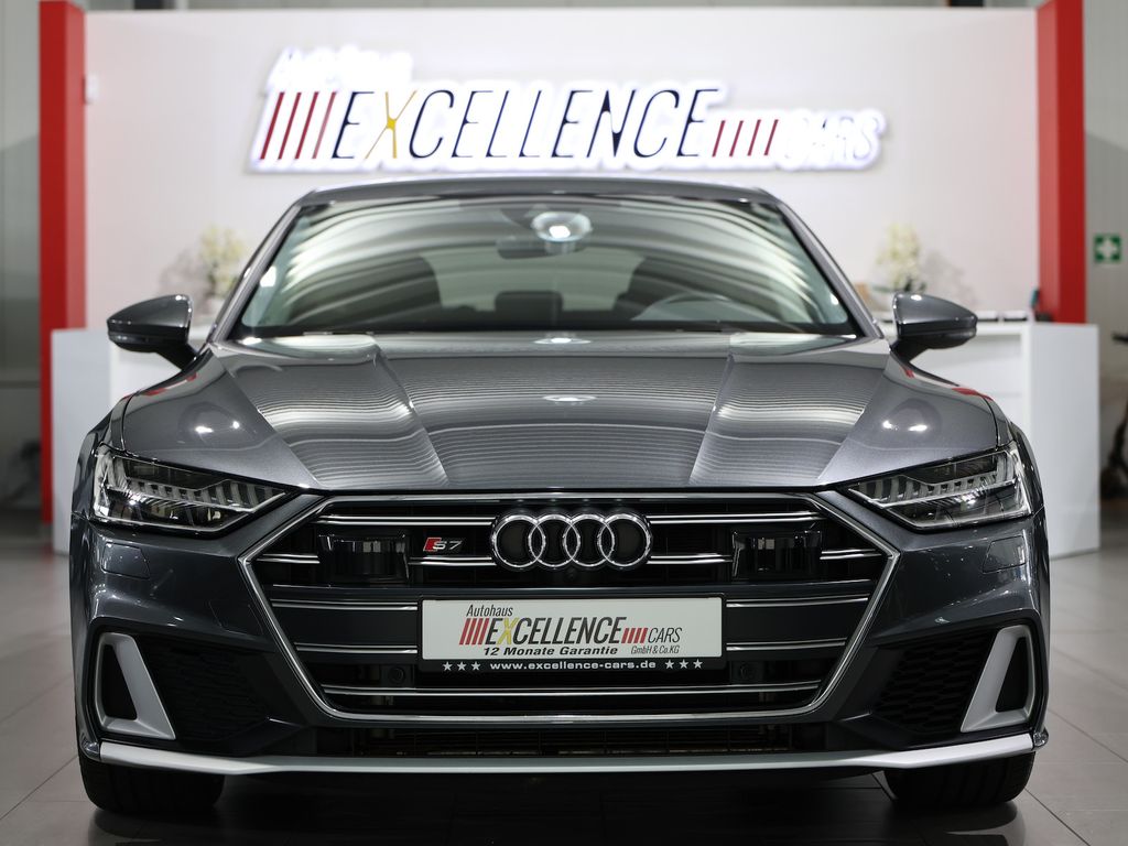 Audi S7 2022 г. Серый, пробег 46000 км