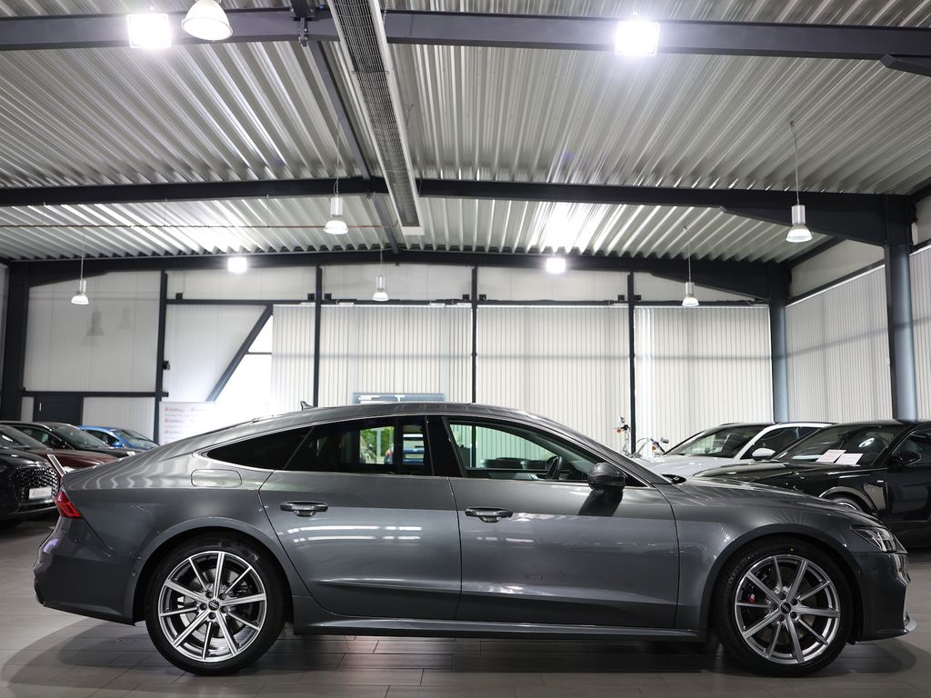Audi S7 2022 г. Серый, пробег 46000 км