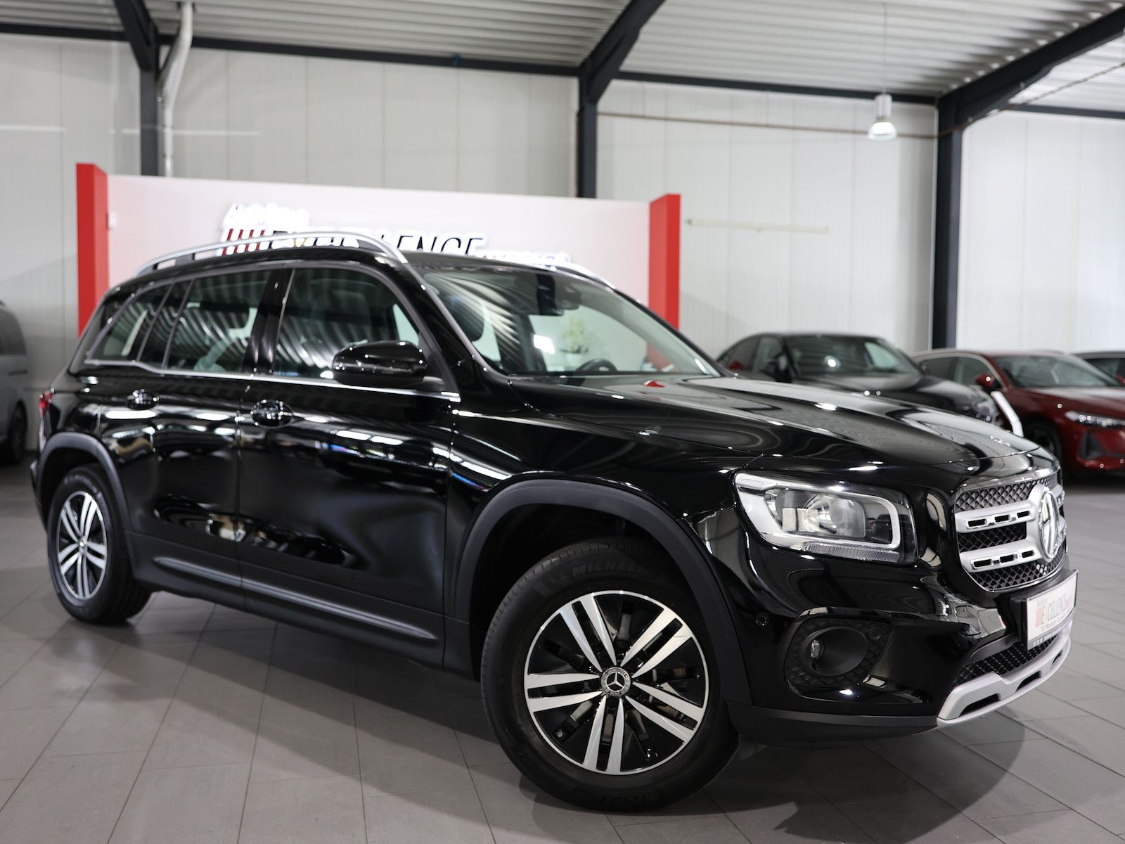 Mercedes-Benz GLB 200 2022 г. Чёрный, пробег 36000 км