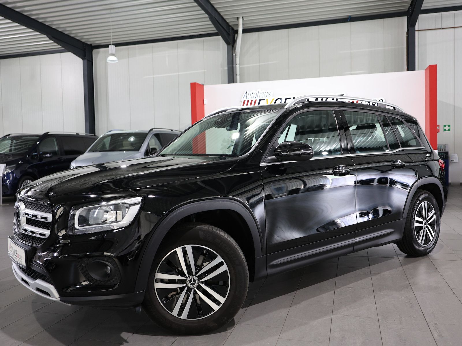 Mercedes-Benz GLB 200 2022 г. Чёрный, пробег 36000 км