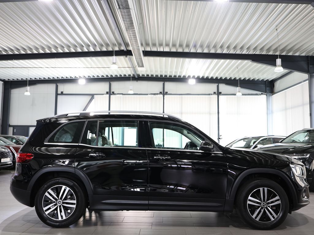 Mercedes-Benz GLB 200 2022 г. Чёрный, пробег 36000 км