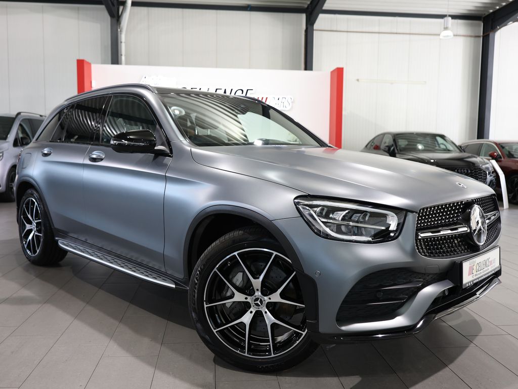 Mercedes-Benz GLC 220 2022 г. Серый, пробег 26000 км