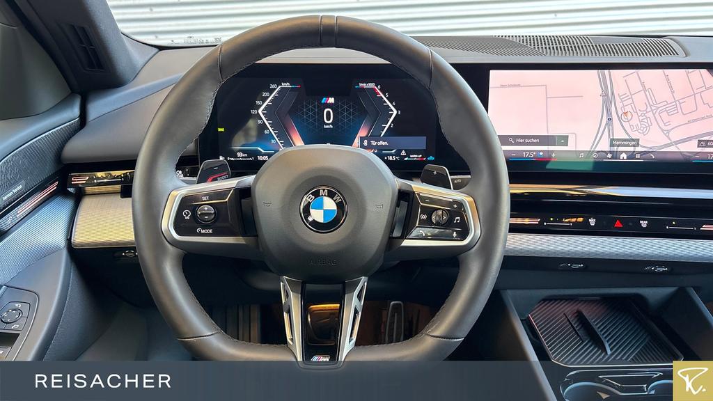 BMW 520 2025 г. Чёрный, пробег 11857 км