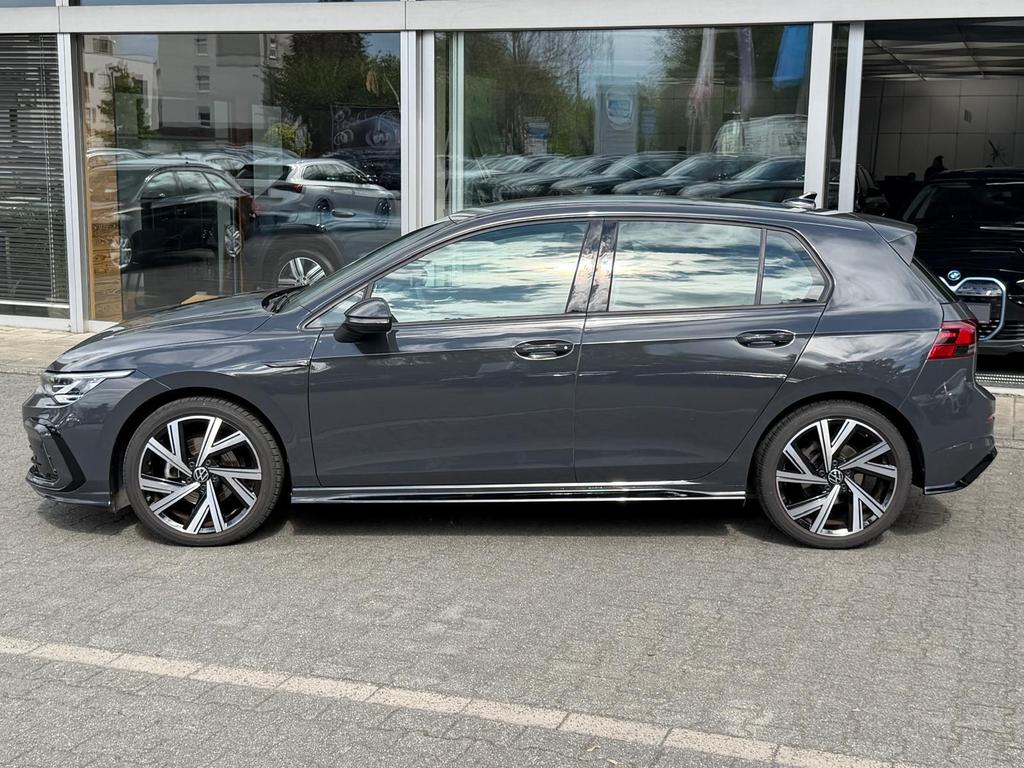 Volkswagen Golf 2024 г. Серый, пробег 23347 км