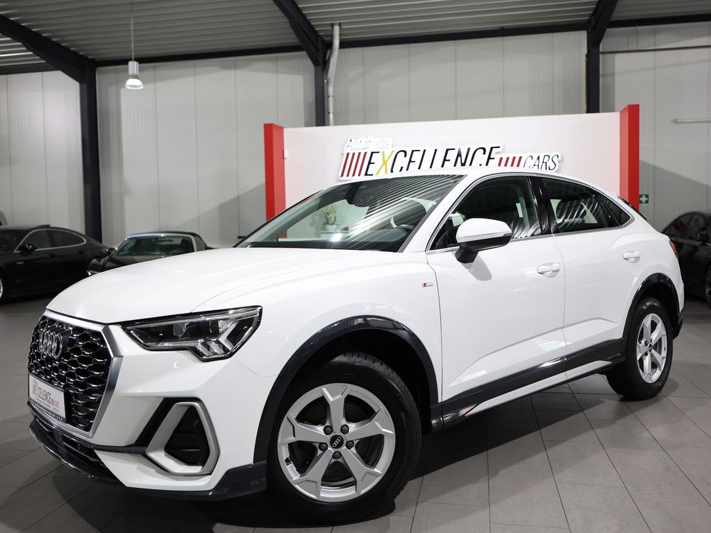 Audi Q3 2022 г. Белый, пробег 29000 км
