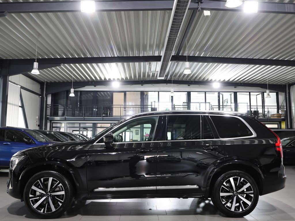 Volvo XC90 2025 г. Чёрный, пробег 32000 км