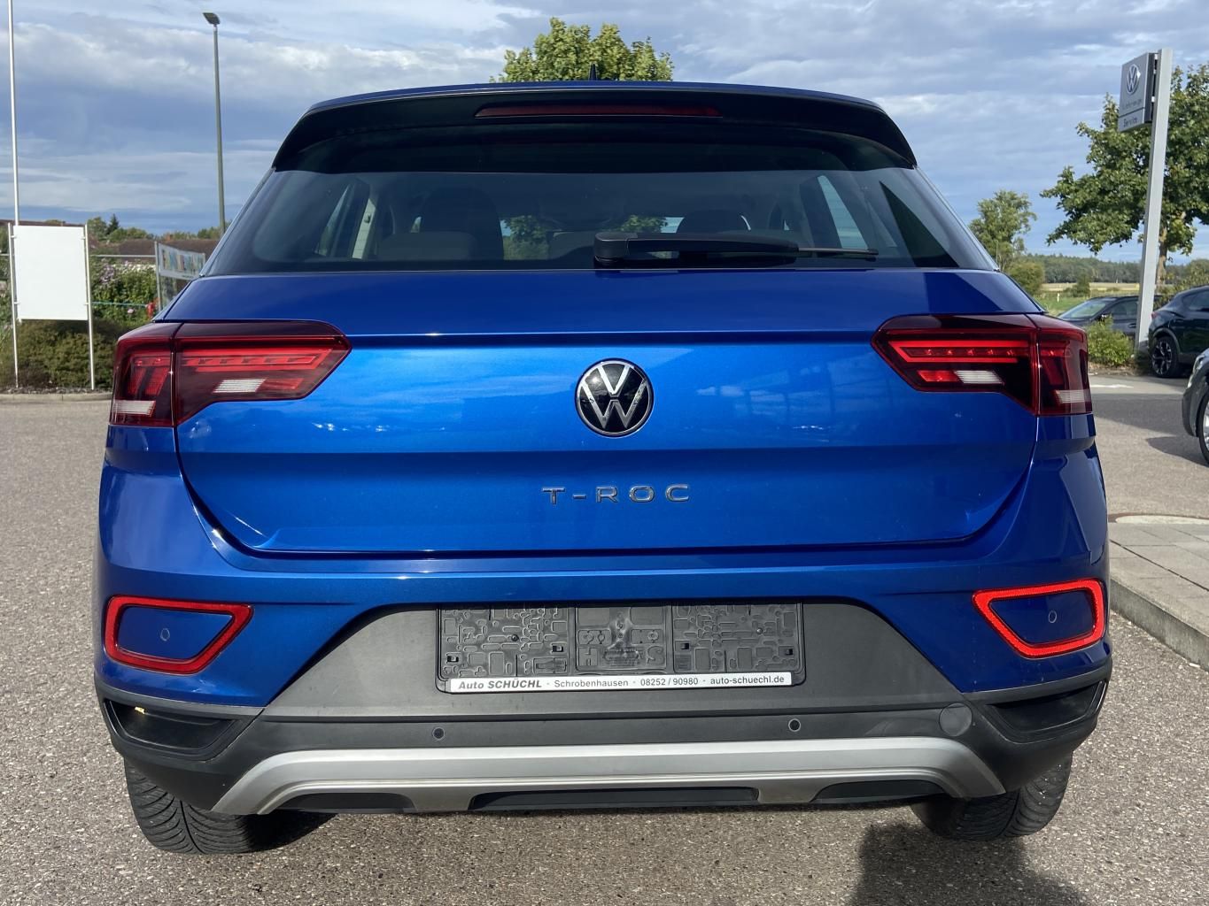 Volkswagen T-Roc 2023 г. Синий, пробег 39040 км