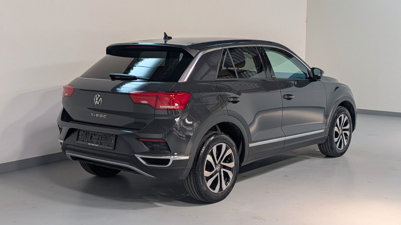 Volkswagen T-Roc 2021 г. Серый, пробег 36899 км