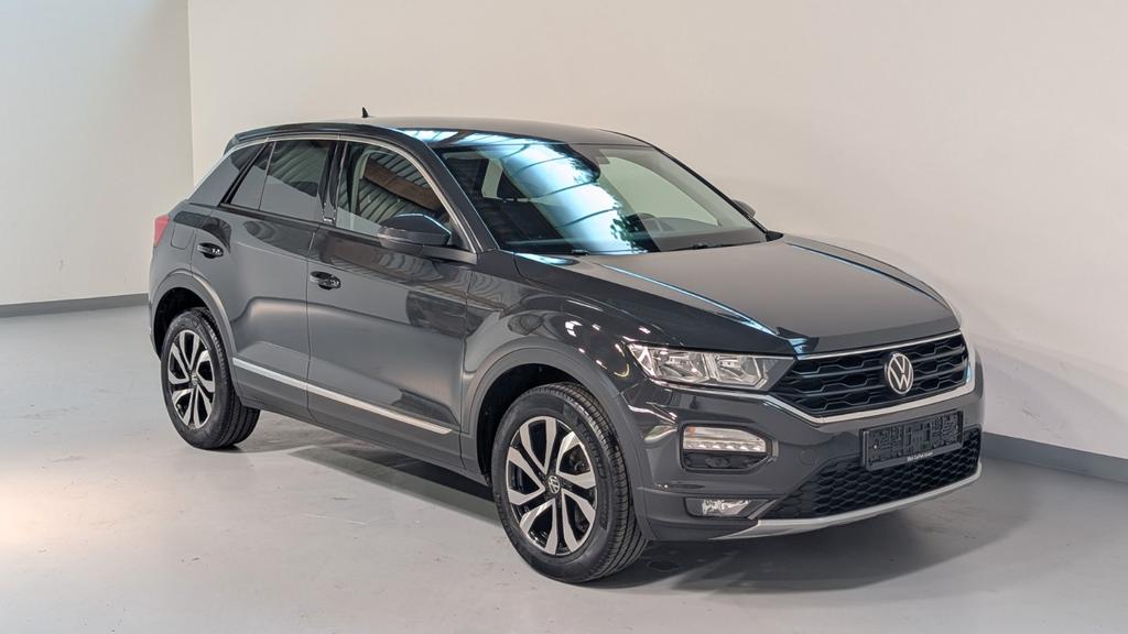 Volkswagen T-Roc 2021 г. Серый, пробег 36899 км