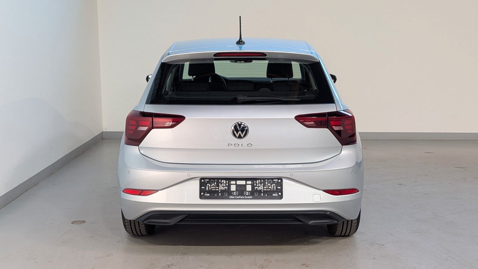 Volkswagen Polo 2023 г. Серебристый, пробег 58999 км