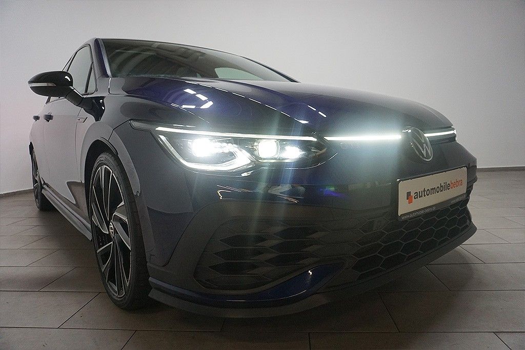 Volkswagen Golf 2023 г. Синий, пробег 38685 км