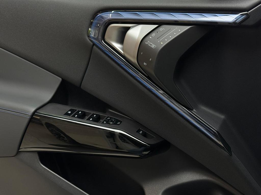 BMW X3 2025 г. Белый, пробег 17000 км