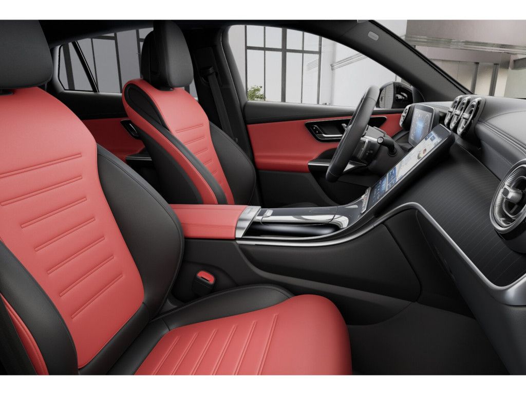 Mercedes-Benz GLC 220 2024 г. Серый, пробег 24287 км