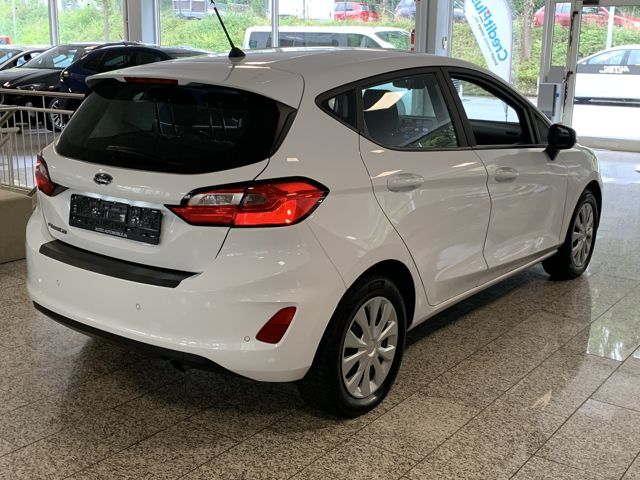 Ford Fiesta 2022 г. Белый, пробег 55000 км