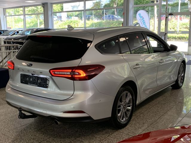 Ford Focus 2023 г. Серебристый, пробег 60000 км