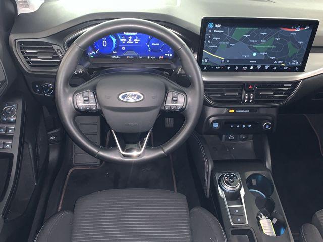 Ford Focus 2023 г. Серебристый, пробег 60000 км