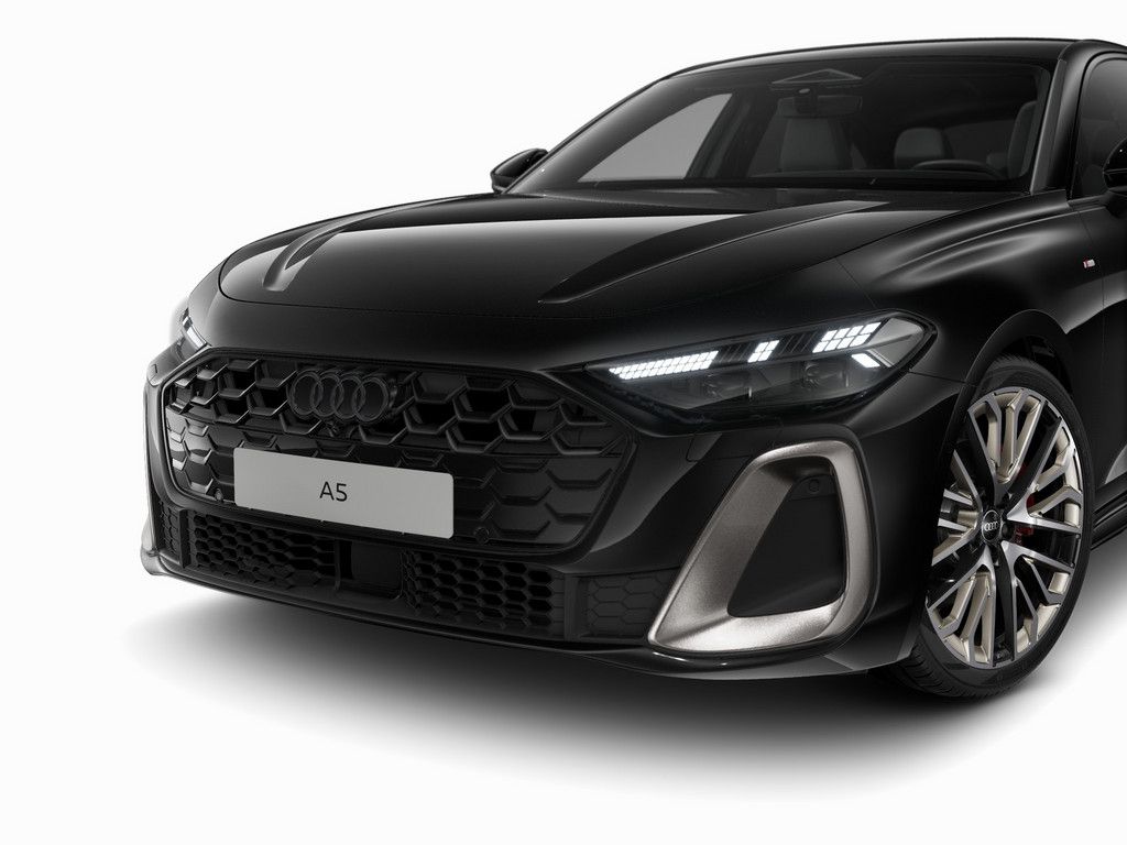 Audi A5 2025 г. Чёрный, пробег 2950 км