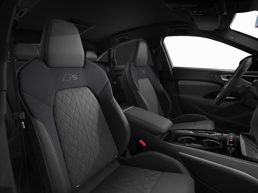 Audi A5 2026 г. Серый, пробег 6670 км