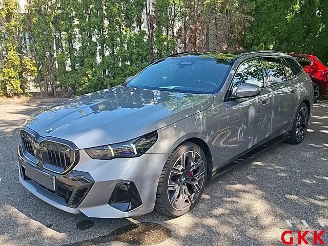 BMW 540 2026 г. Серый, пробег 18490 км