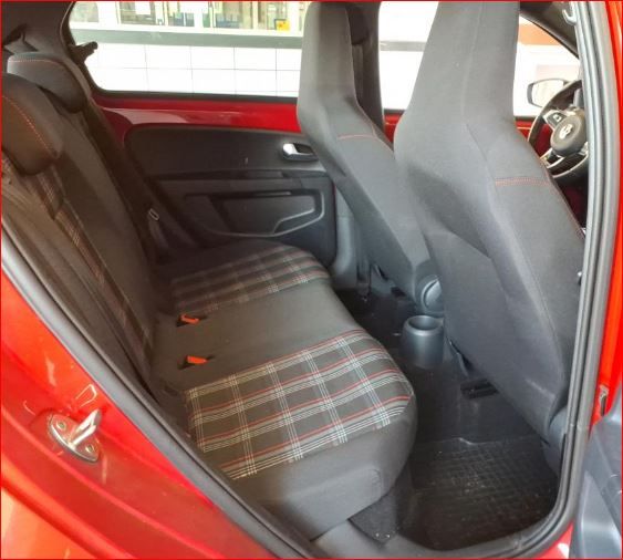 Volkswagen up! 2022 г. Красный, пробег 32660 км