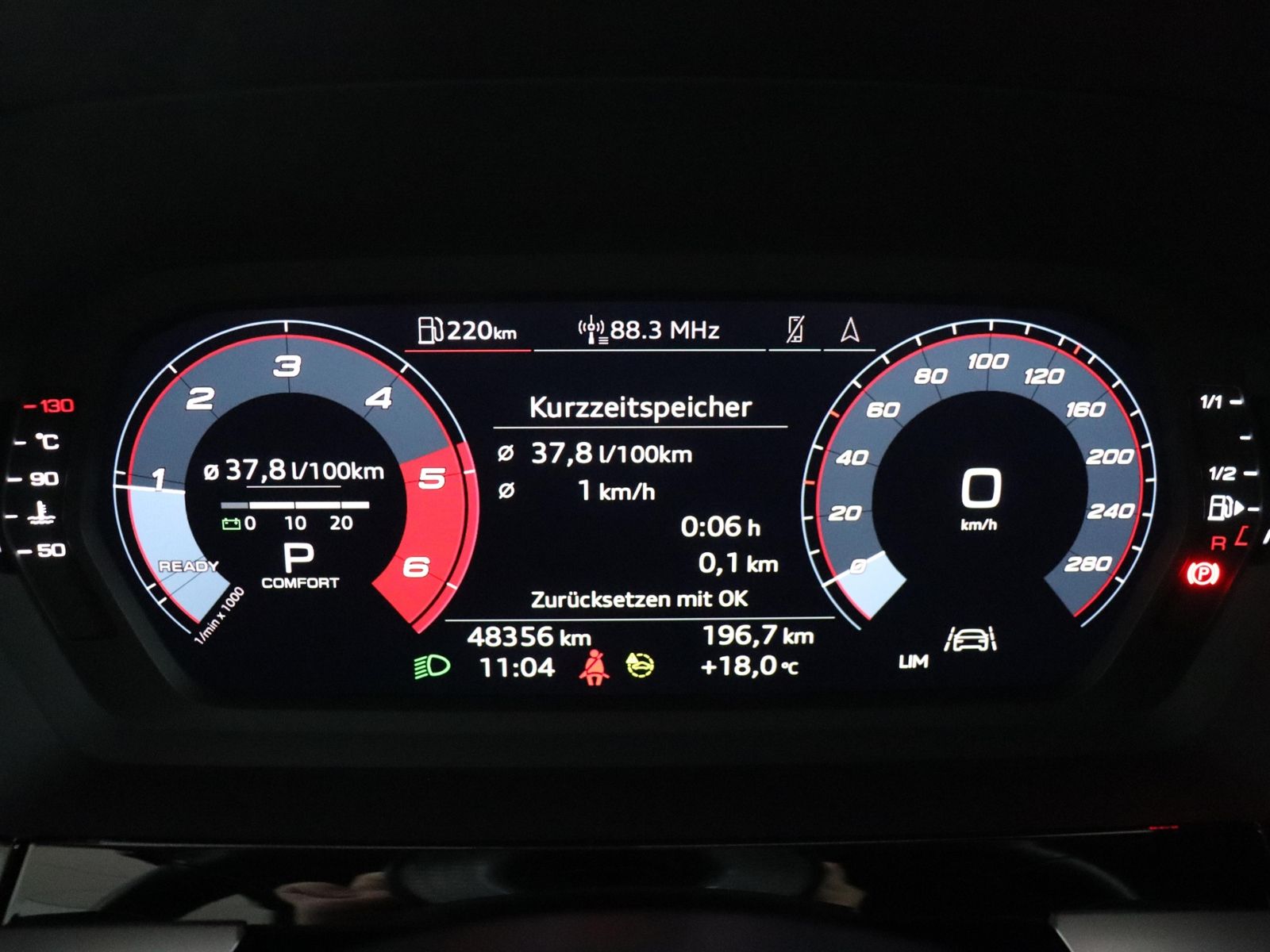 Audi A3 2022 г. Серебристый, пробег 48360 км