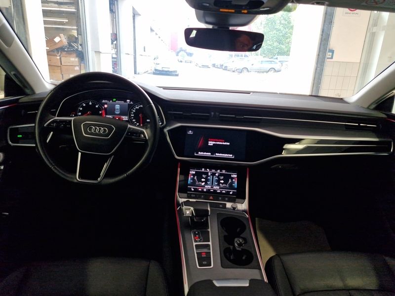 Audi A7 2022 г. Чёрный, пробег 56616 км