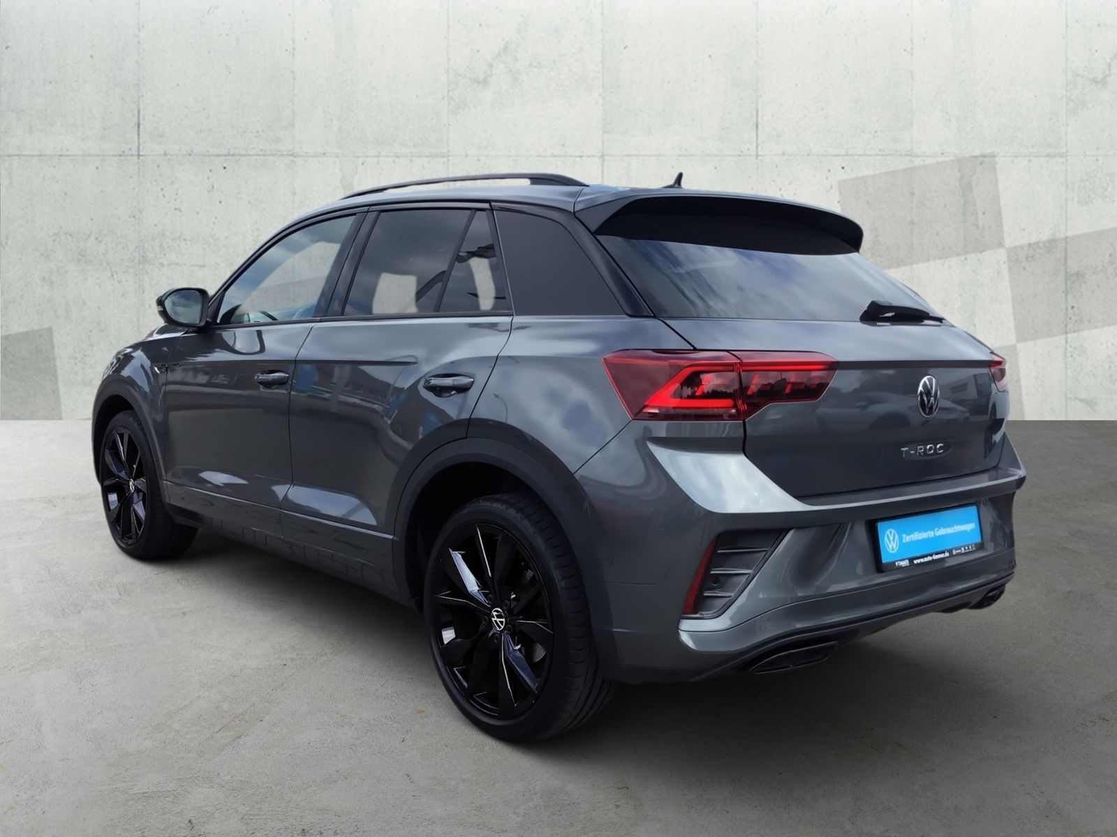 Volkswagen T-Roc 2022 г. Серый, пробег 40886 км
