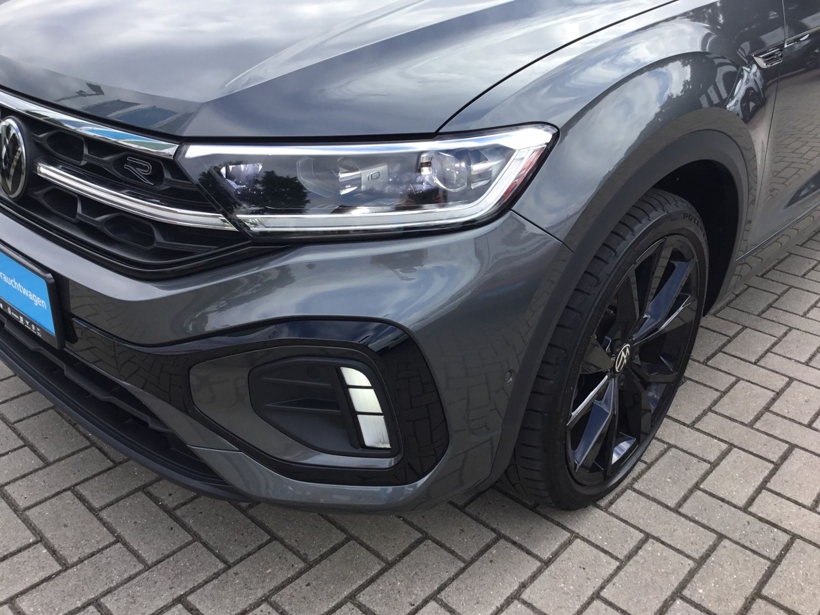 Volkswagen T-Roc 2022 г. Серый, пробег 40886 км