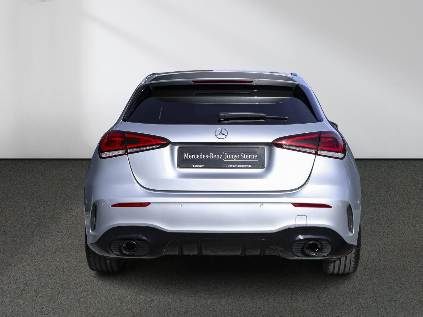 Mercedes-Benz A 35 AMG 2022 г. Серебристый, пробег 40066 км