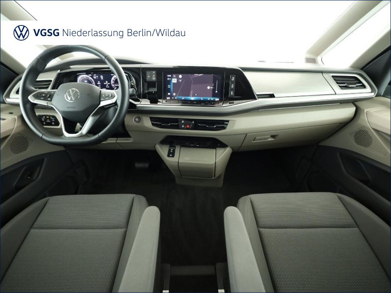 Volkswagen T7 MULTIVAN 2026 г. Синий, пробег 22902 км