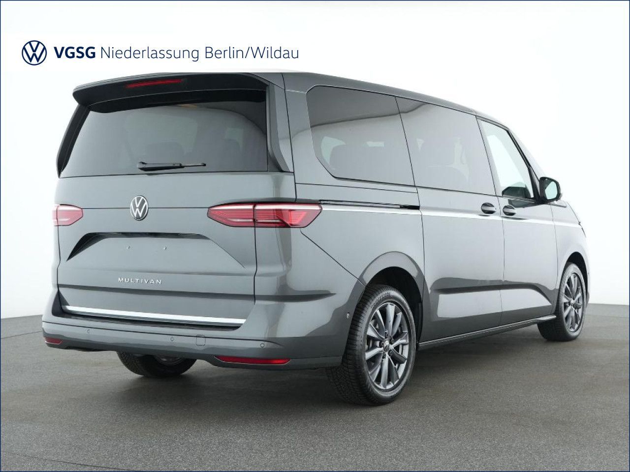 Volkswagen T7 MULTIVAN 2025 г. Серый, пробег 19009 км