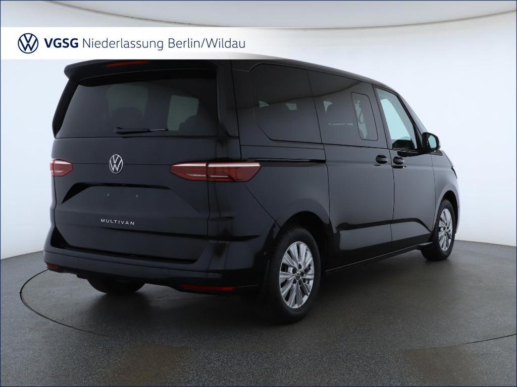 Volkswagen T7 MULTIVAN 2025 г. Чёрный, пробег 33100 км