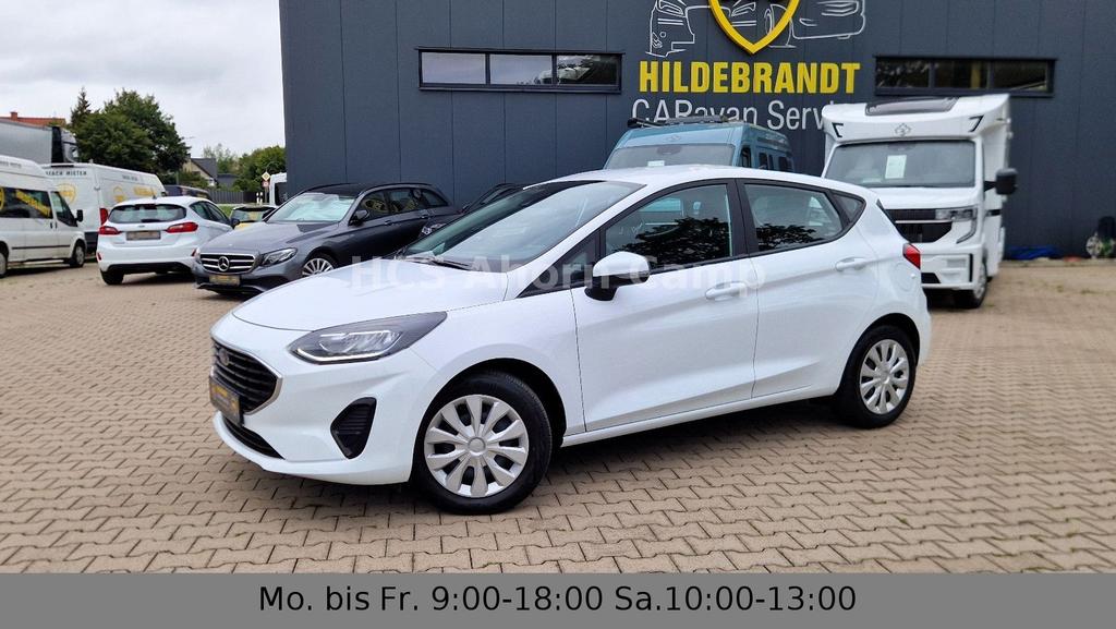 Ford Fiesta 2022 г. Белый, пробег 44000 км