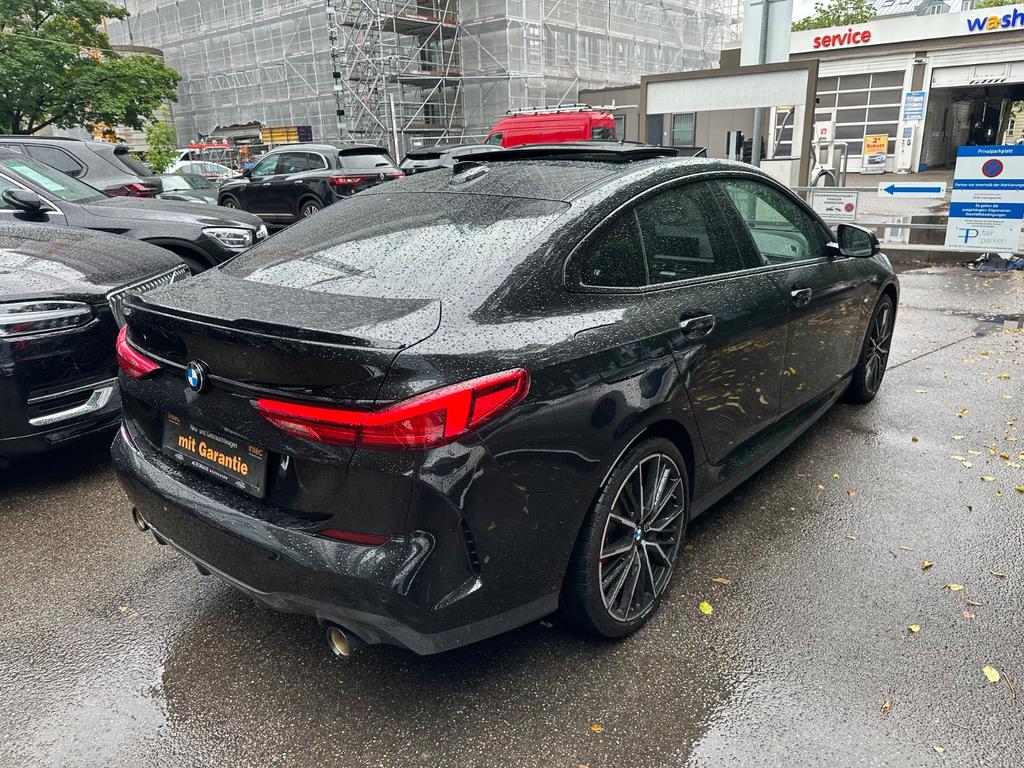 BMW 220 2023 г. Чёрный, пробег 44884 км
