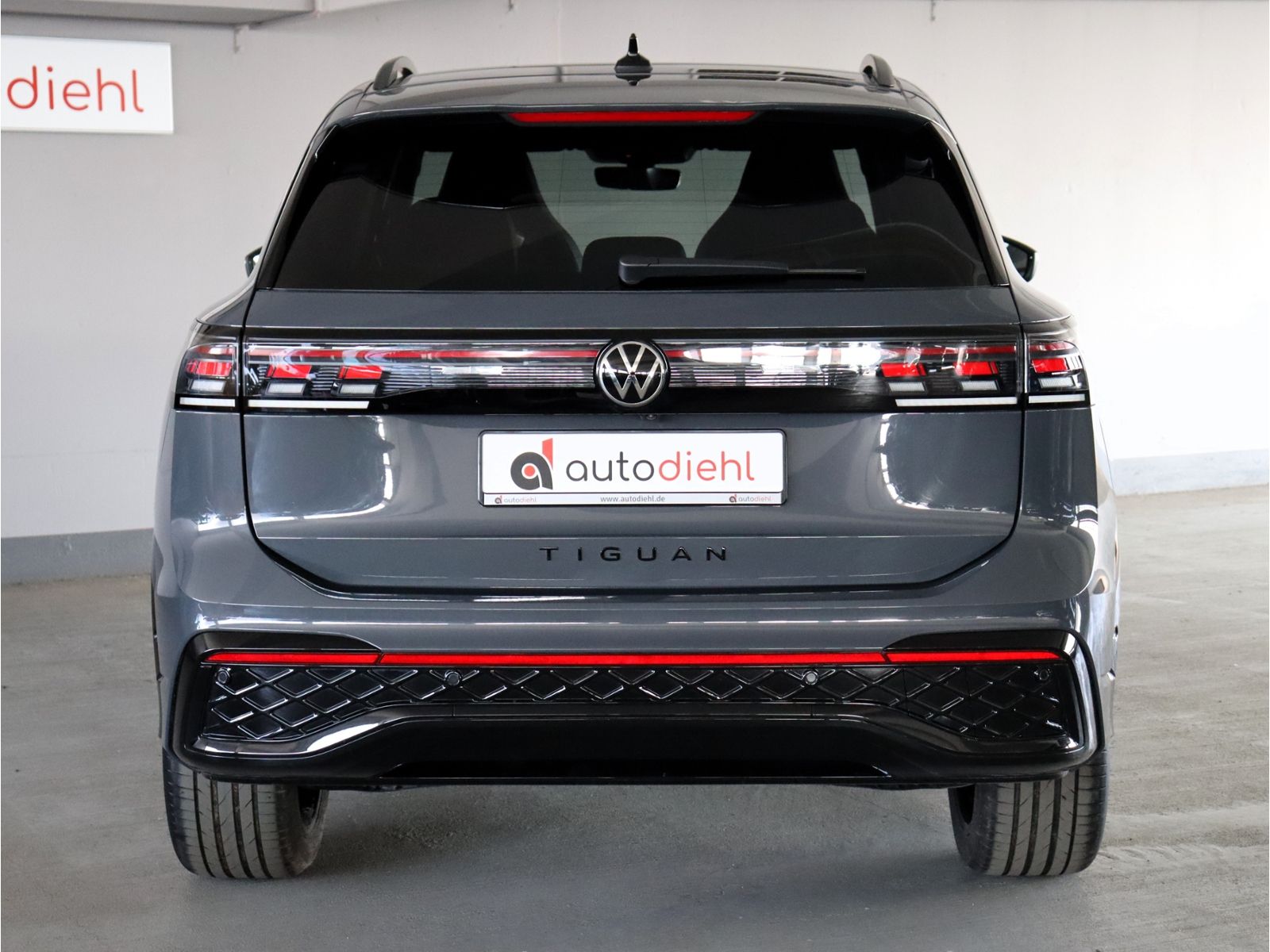Volkswagen Tiguan 2026 г. Серый, пробег 30414 км