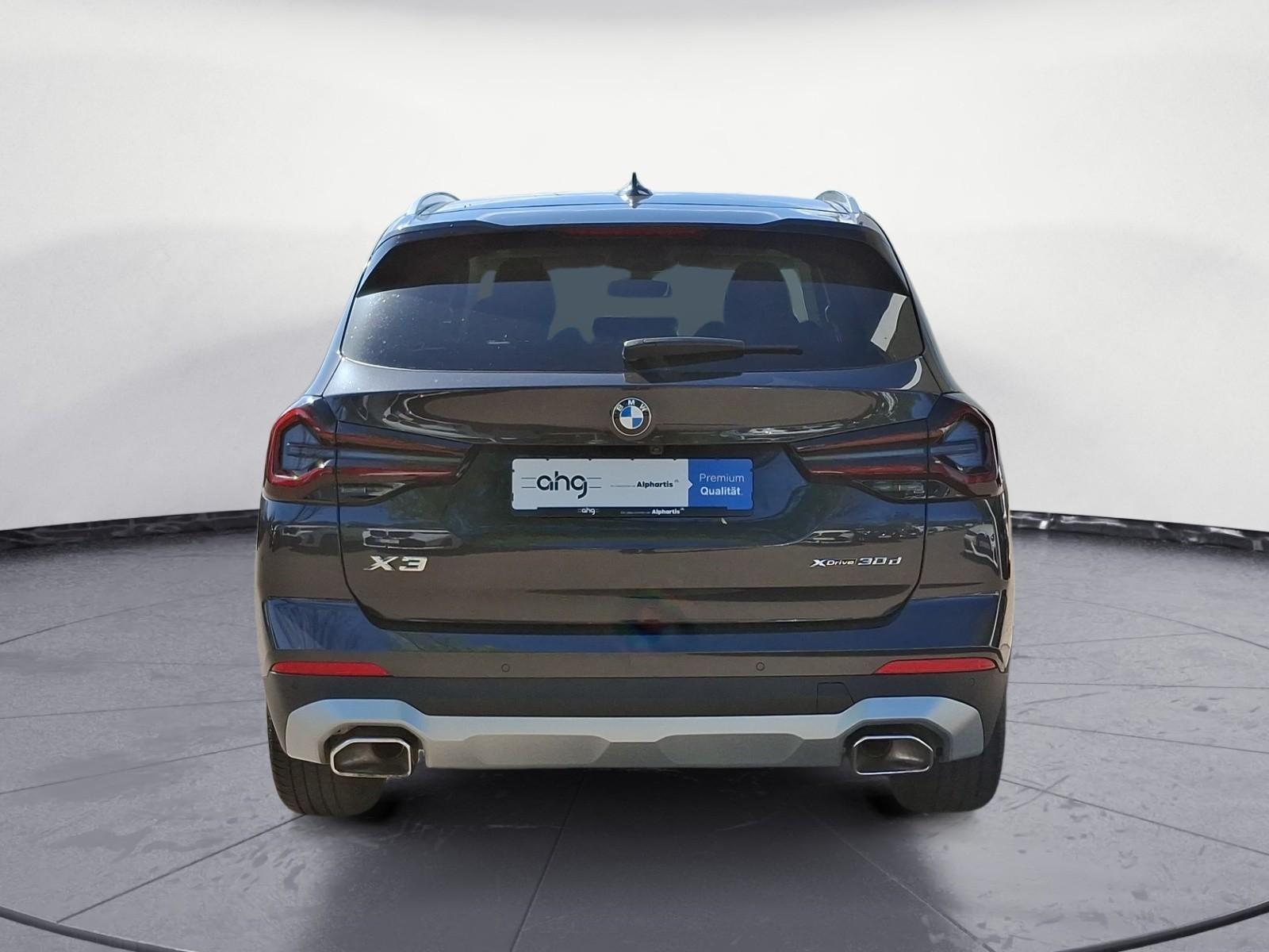 BMW X3 2023 г. Серый, пробег 29971 км