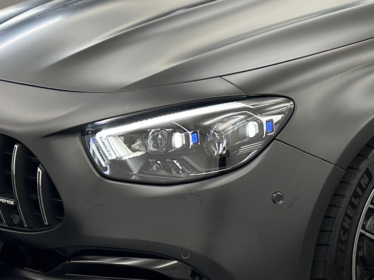 Mercedes-Benz E 63 AMG 2023 г. Серый, пробег 17863 км