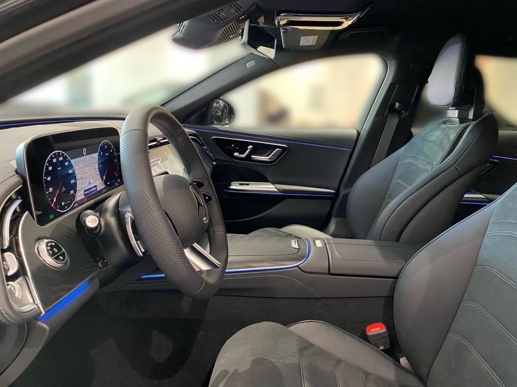 Mercedes-Benz E 220 2025 г. Серый, пробег 24930 км