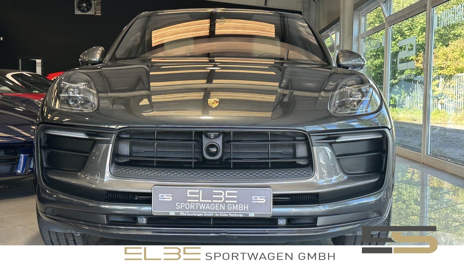 Porsche Macan 2023 г. Серый, пробег 49996 км