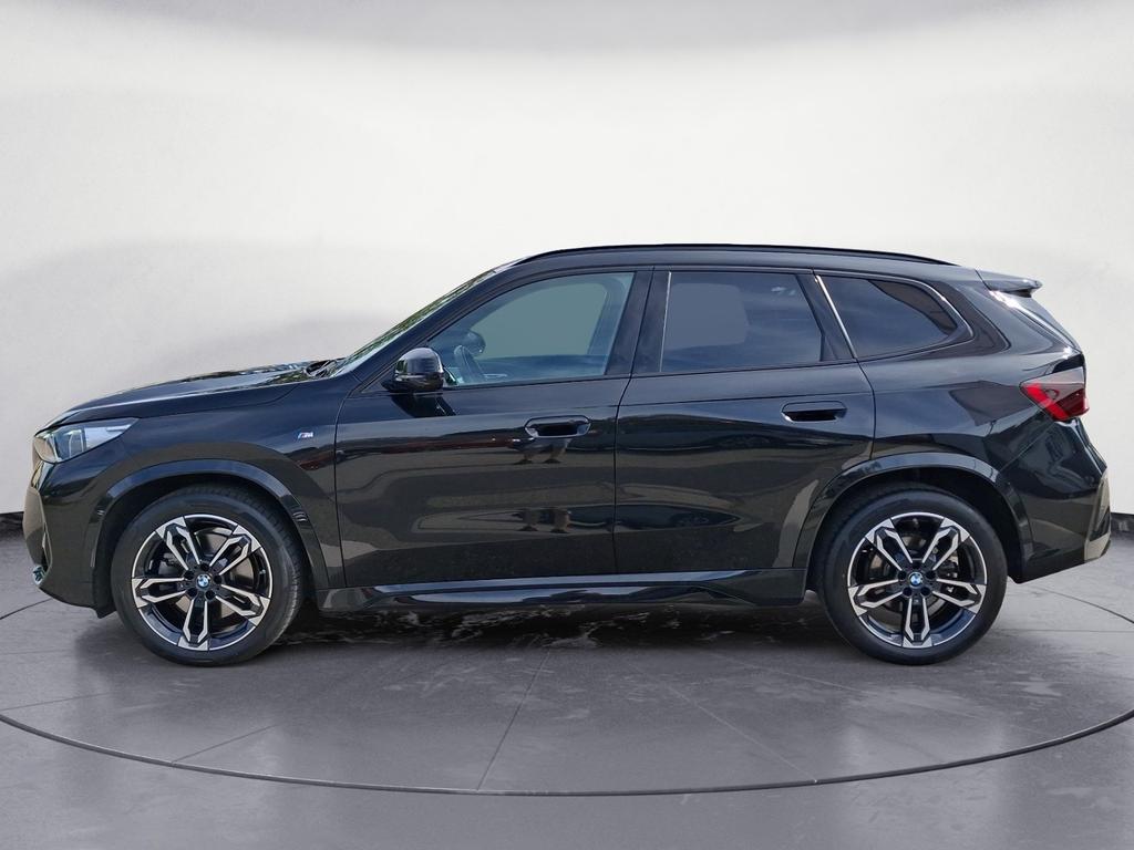 BMW X1 2023 г. Чёрный, пробег 47750 км
