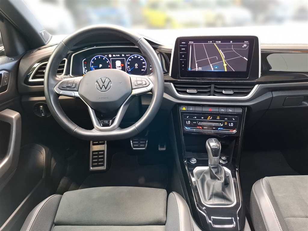 Volkswagen T-Roc 2024 г. Серый, пробег 22028 км