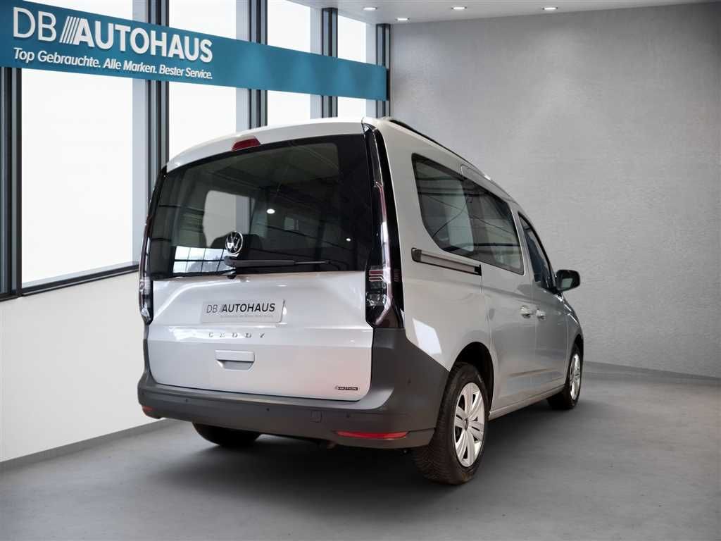 Volkswagen Caddy 2023 г. Серебристый, пробег 56904 км