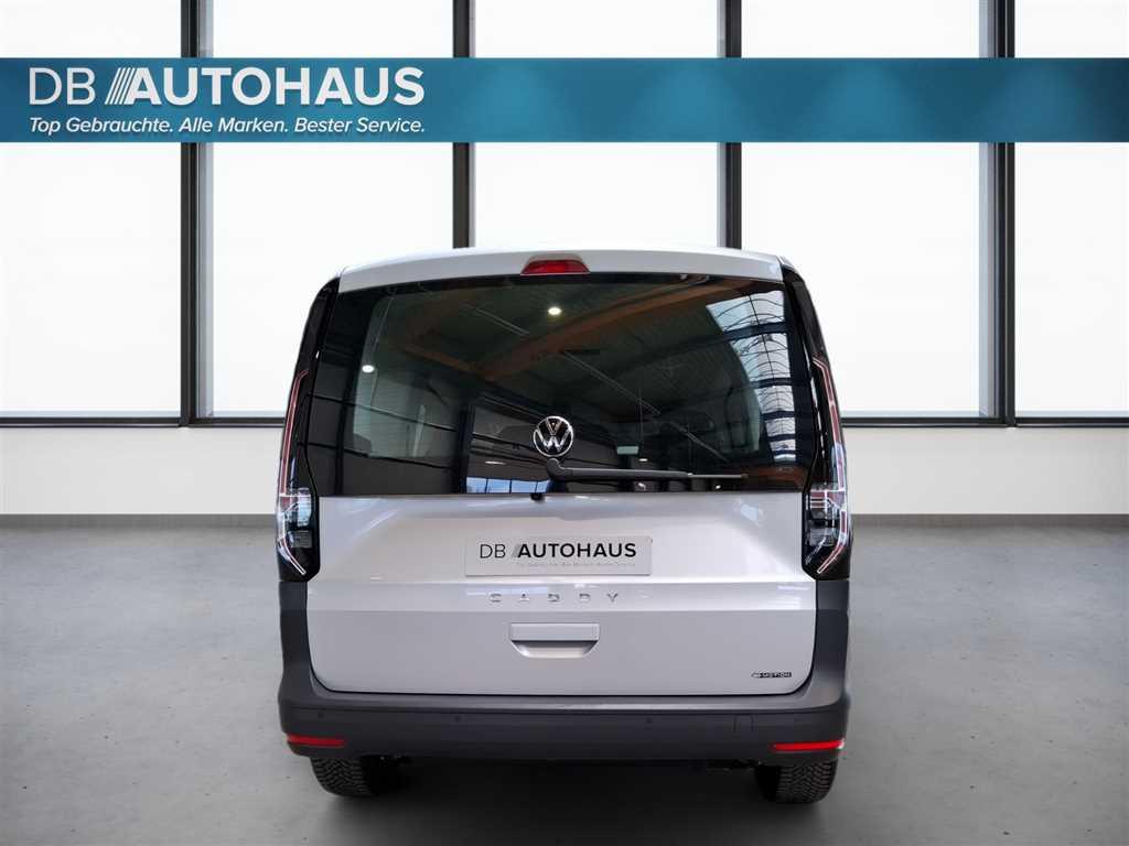 Volkswagen Caddy 2023 г. Серебристый, пробег 51199 км