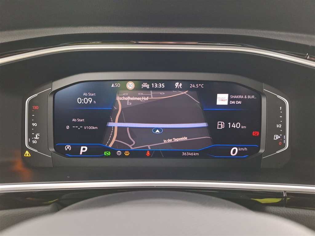 Volkswagen T-Roc 2024 г. Чёрный, пробег 36347 км