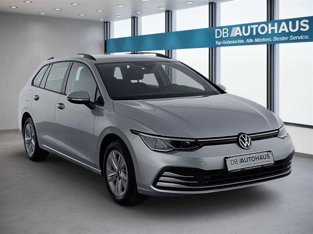 Volkswagen Golf 2024 г. Серебристый, пробег 31379 км