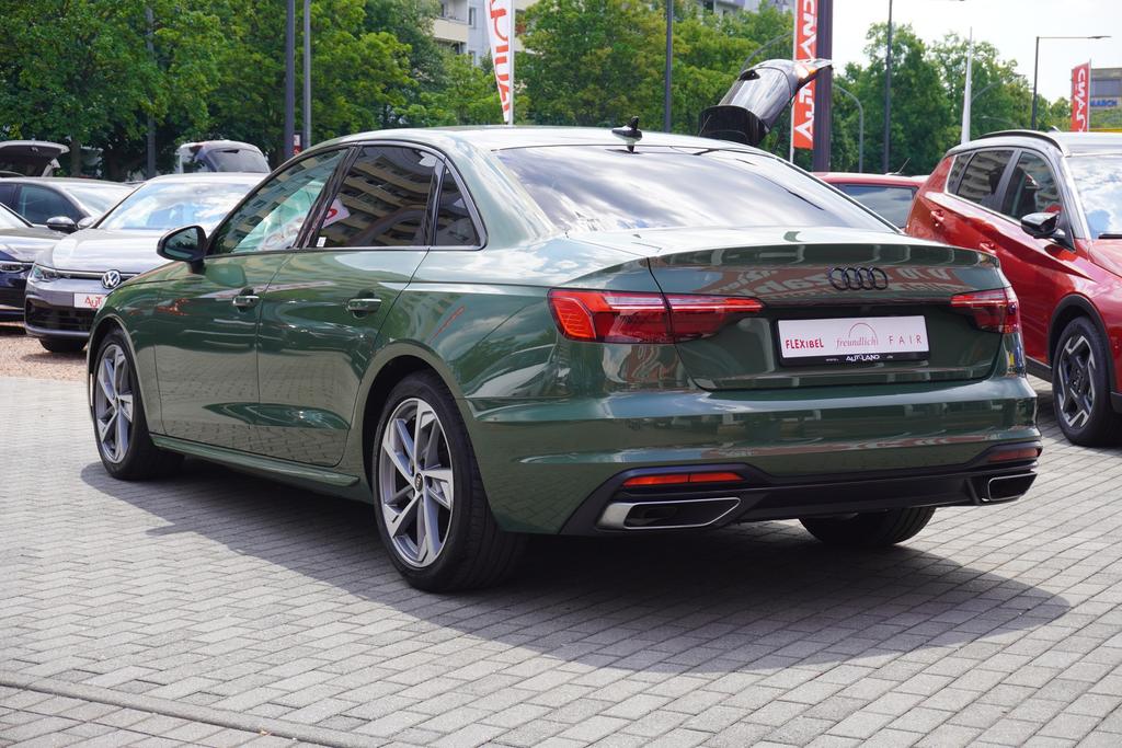 Audi A4 2022 г. Зелёный, пробег 33603 км