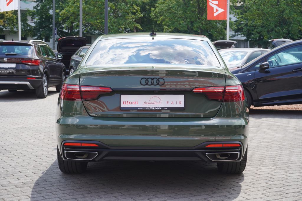Audi A4 2022 г. Зелёный, пробег 33603 км