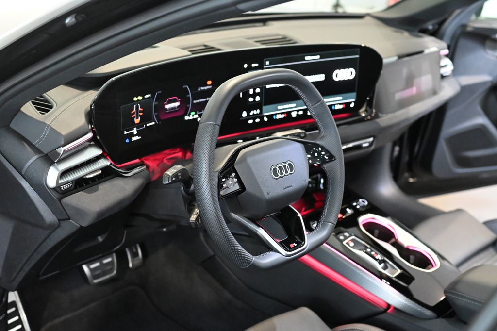 Audi A6 2025 г. Зелёный, пробег 26601 км