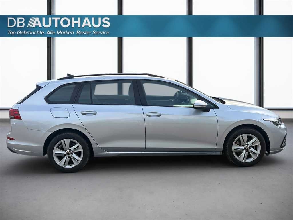 Volkswagen Golf 2024 г. Серебристый, пробег 18267 км